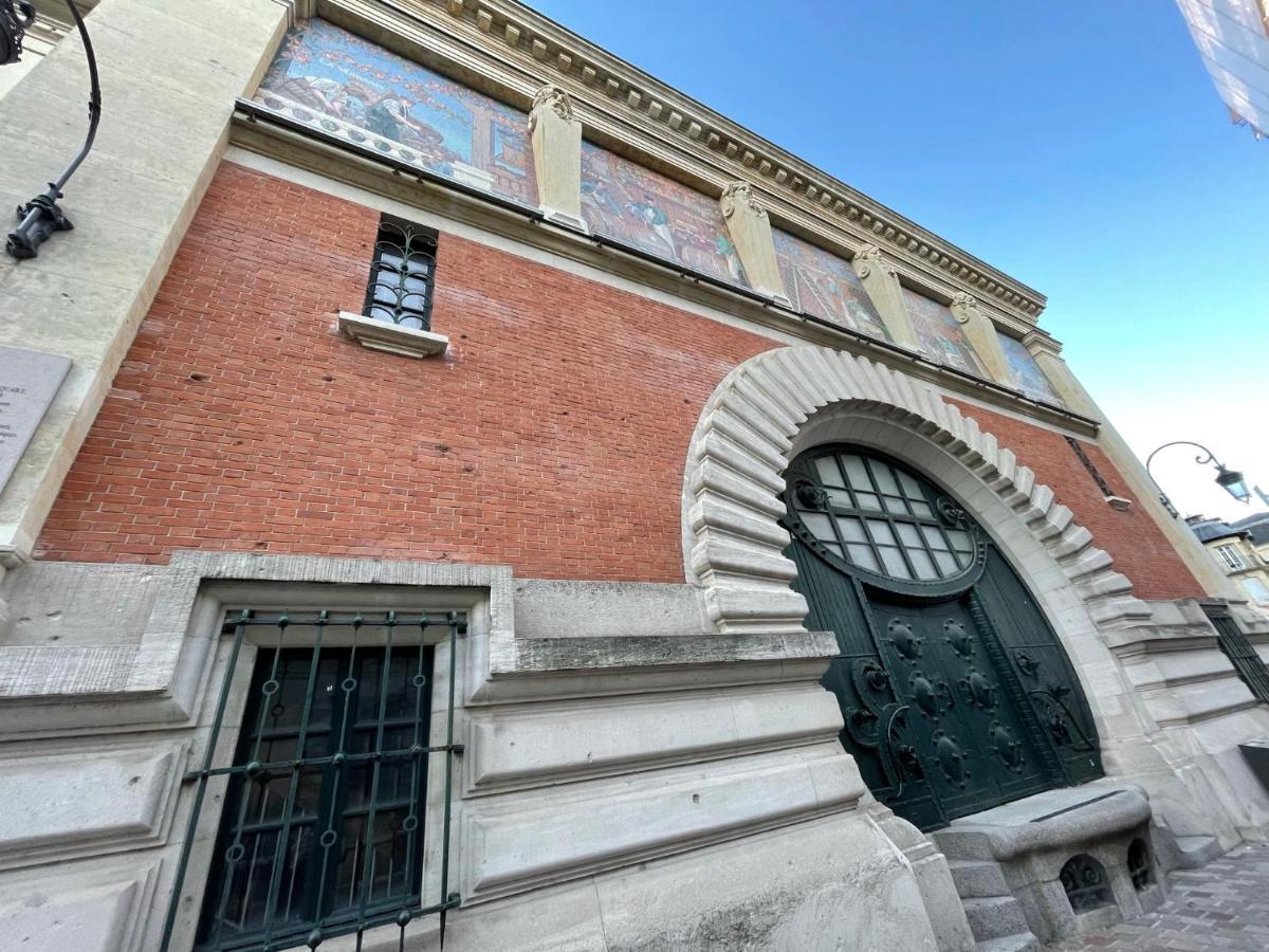 Charme De L'Ancien Pour Cet Appartement Entierement Renove Dans L'Hypercentre De ランス エクステリア 写真